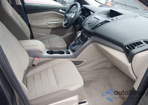 2016 Ford Escape Se z USA, uszkodzony, nr VIN 1FMCU0G70GUC50468